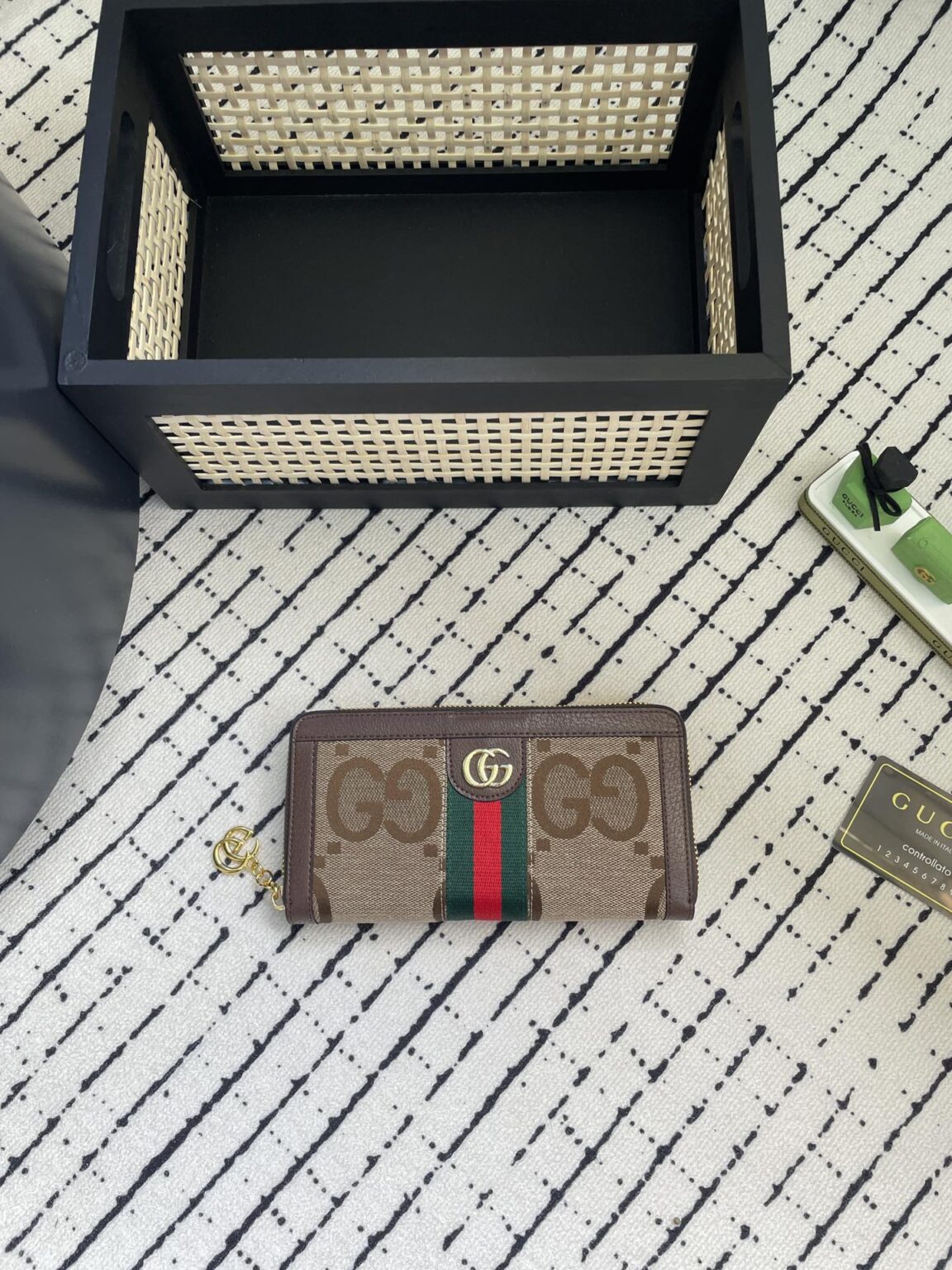 GUCCI 新作財布です 12 zm 95519