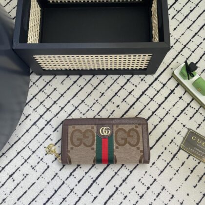 GUCCI 新作財布です 12 zm 95519