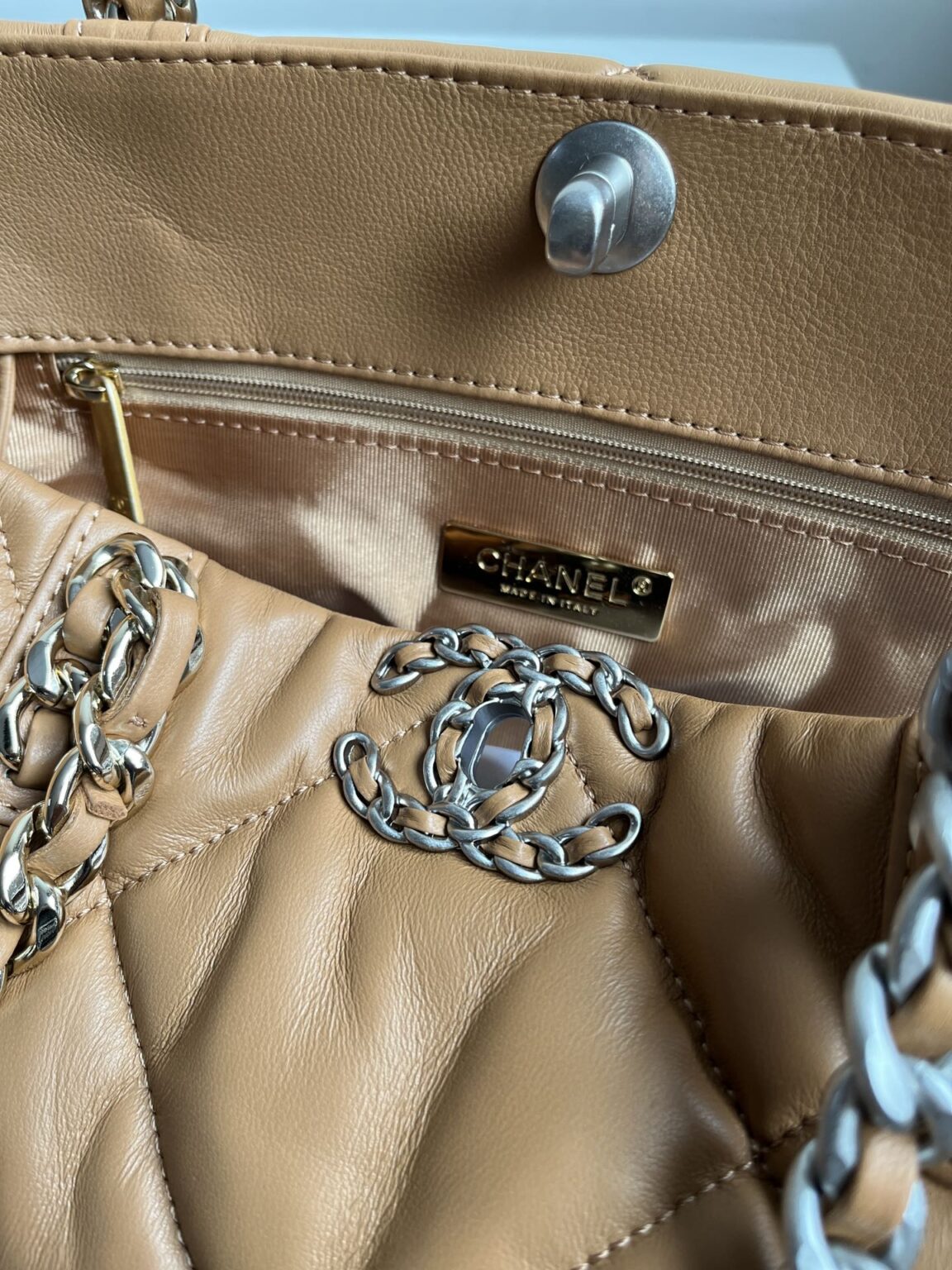 CHANEL 19 SHOPPING BAG 3360 - 画像 (6)