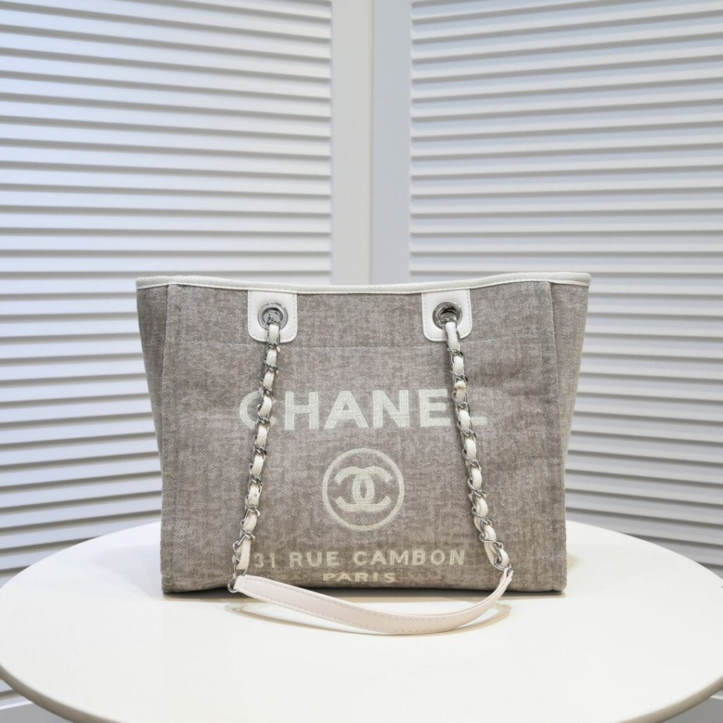 【Chanel 】【シャネル】トートバッグ 34x26x17 cm - 画像 (13)