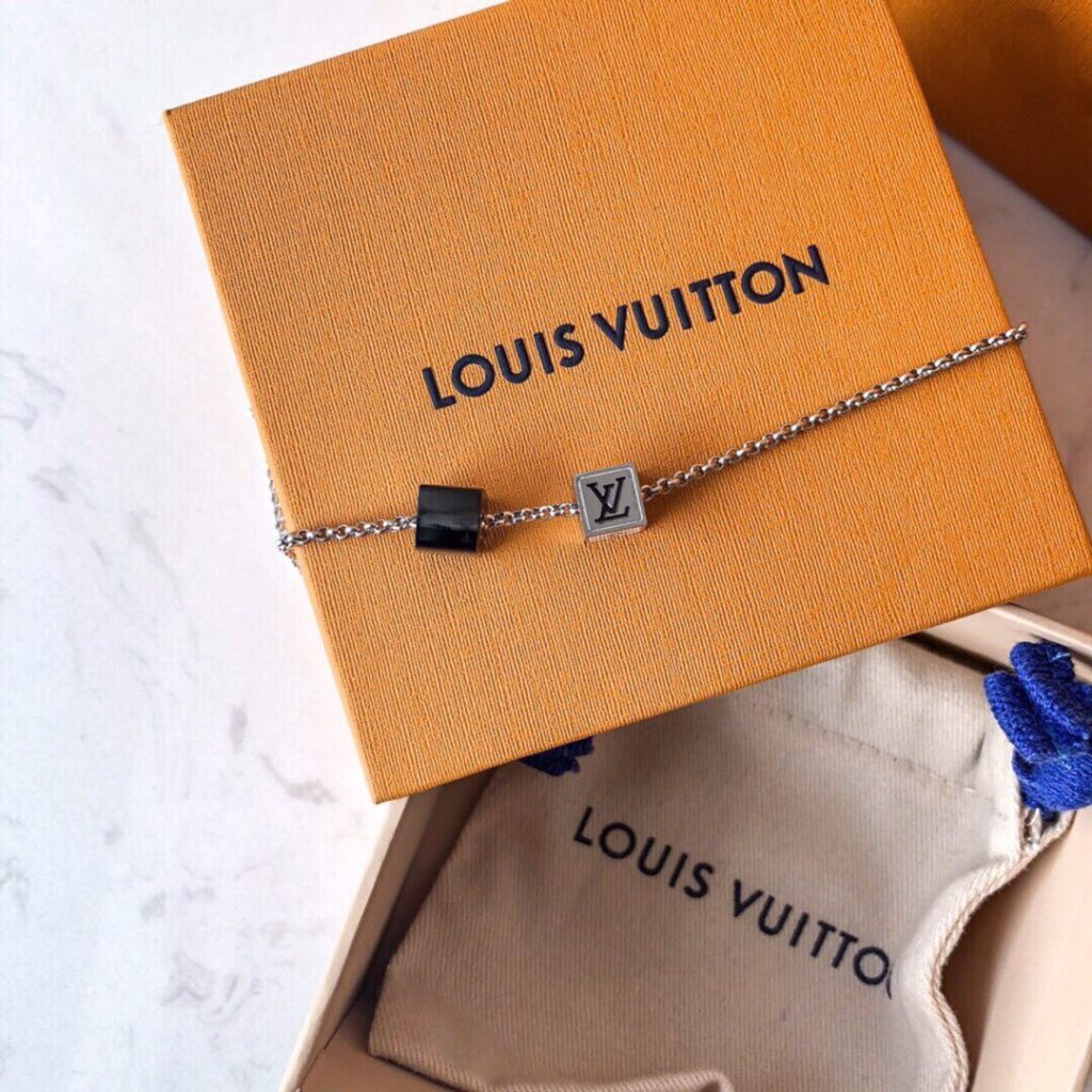 LOUIS VUITTON（ルイヴィトン）ダイス ネックレス - 画像 (8)